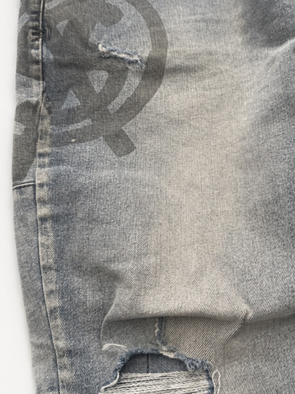 Ksubi Men's Van Winkle Dollar
Skinny Jeans size 40
NWOT - Picture 6 of 10